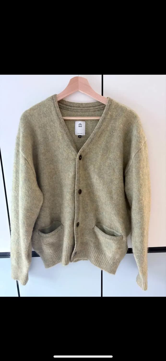 폴리테루 올리브 모헤어 가디건 판매합니다 상품이미지2