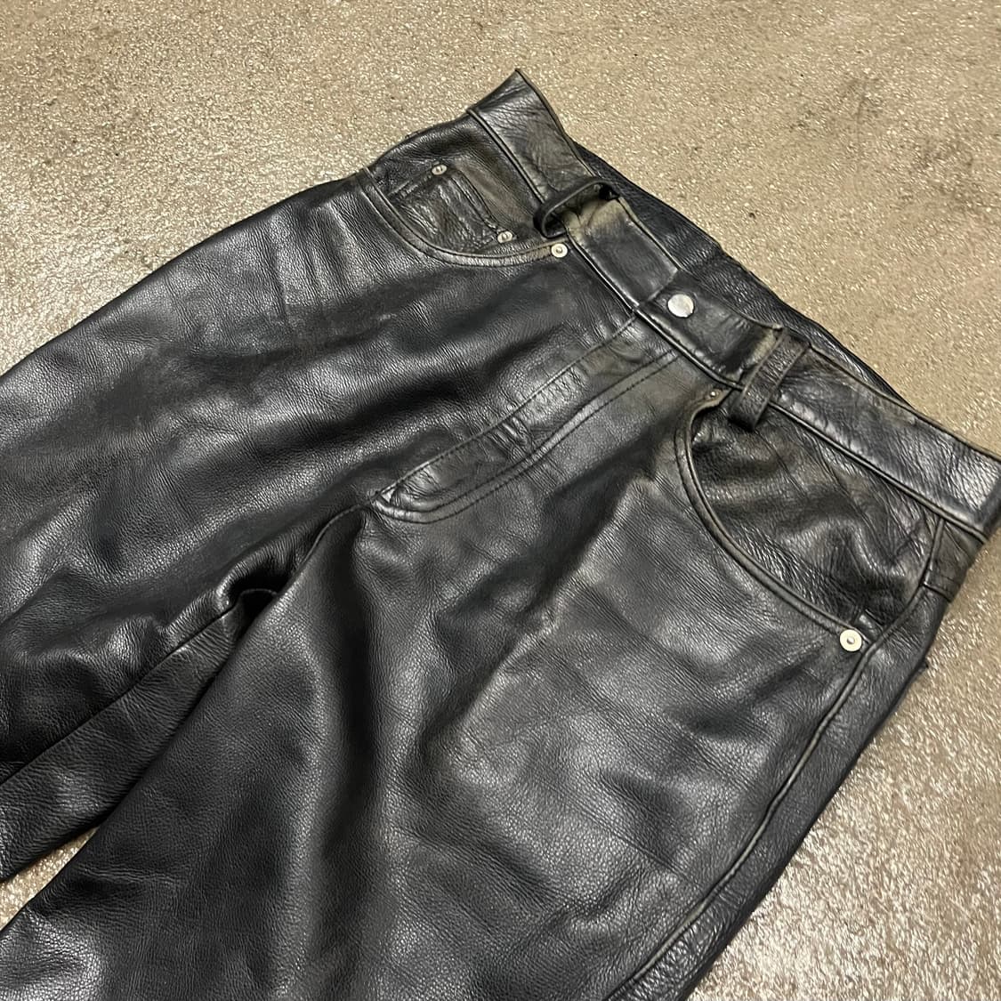 빈티지 가죽 팬츠 (32“) 상품이미지2