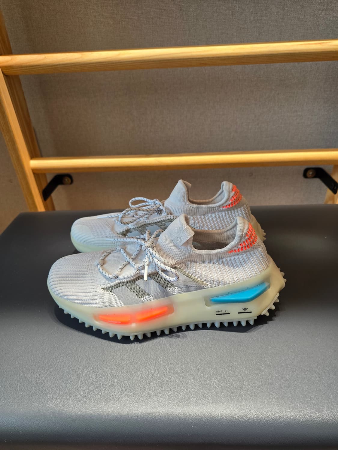 아디다스 nmd s1 화이트 상품이미지3