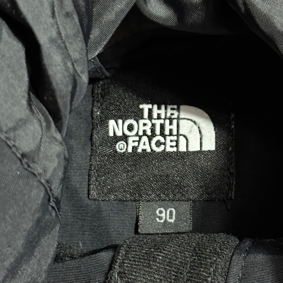 노스페이스 블랙 후드 바람막이 상품이미지4