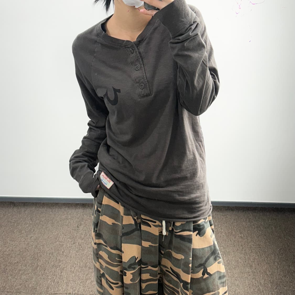 Truereligion 트루릴리젼 백포인트 버튼스냅 브라운 슬리브  상품이미지3