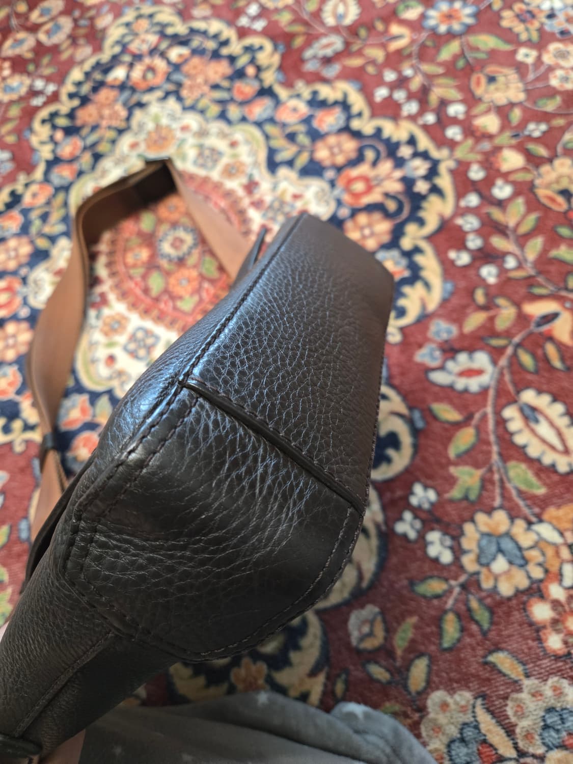 휴고보스(HUGO BOSS) 미니멀 로고 크로스백 상품이미지9