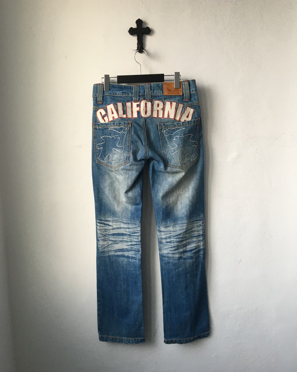 Gotcha back needle work denim pants 상품이미지2