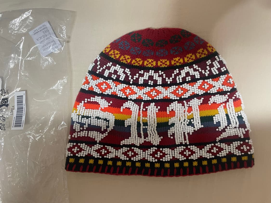 슈프림 비디드 비니 레드 - 25FW 상품이미지1