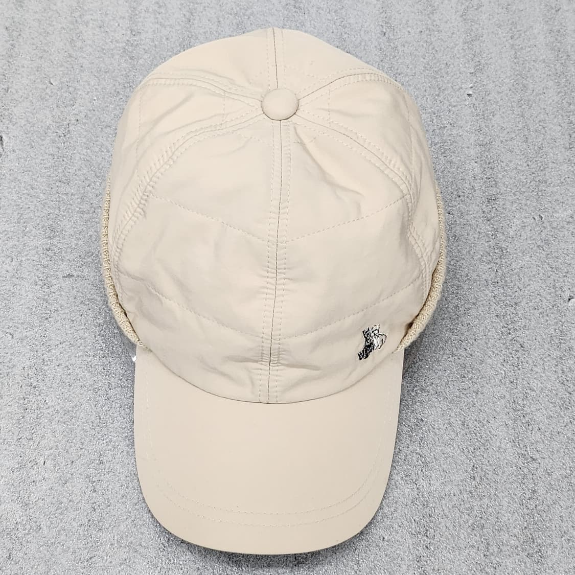 일본산 Black&White 귀달이 골프모자 프리 상품이미지1