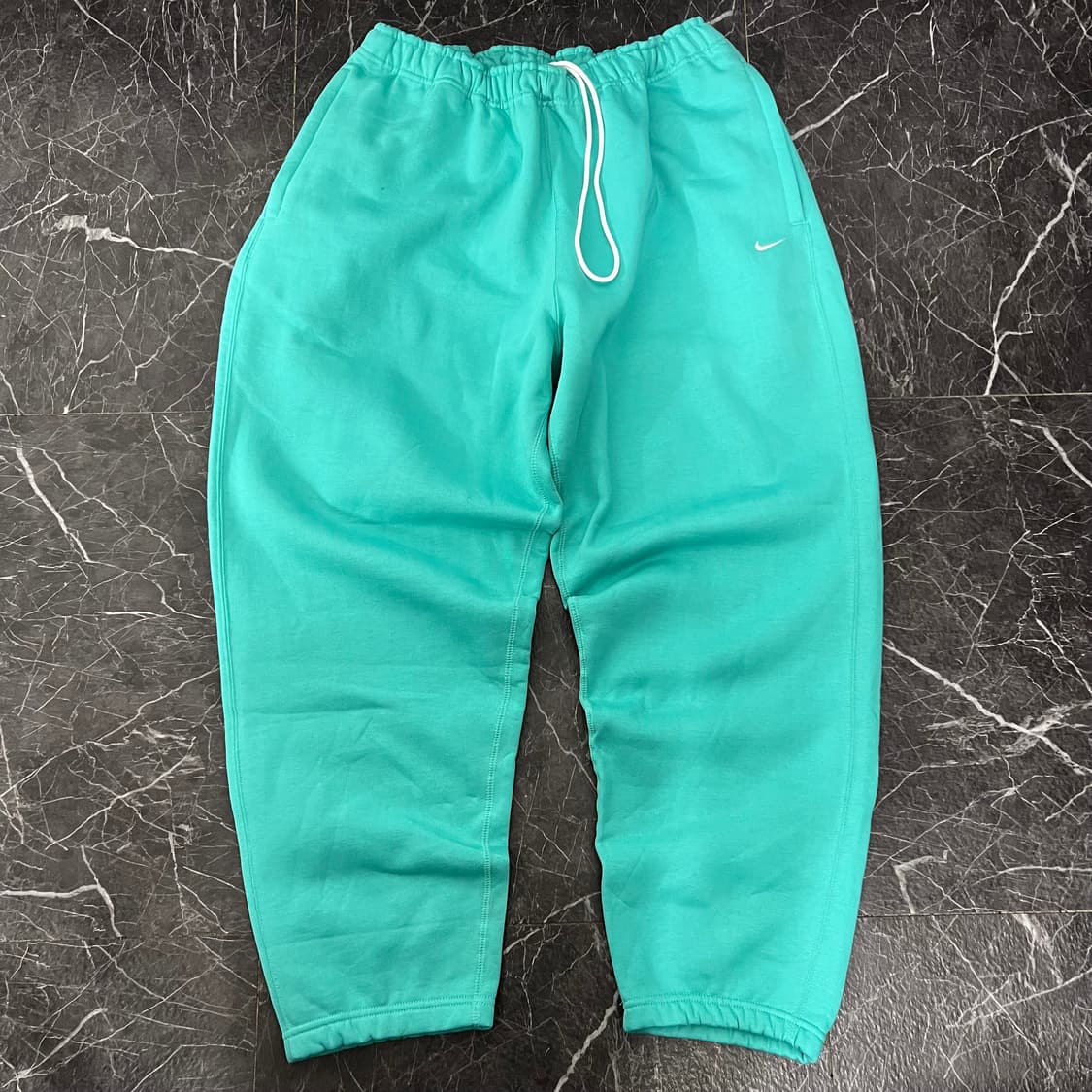 나이키 NRG 솔로스우시 와이드 조거 스웻 팬츠 상품이미지4