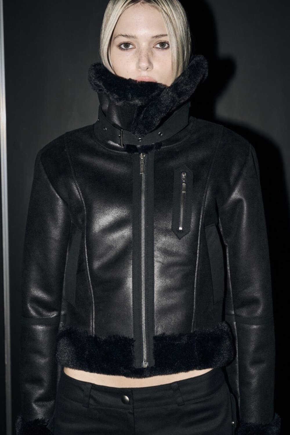 보헴서 22FW SUEDE FITTED MUSTANG, BLACK 상품이미지1