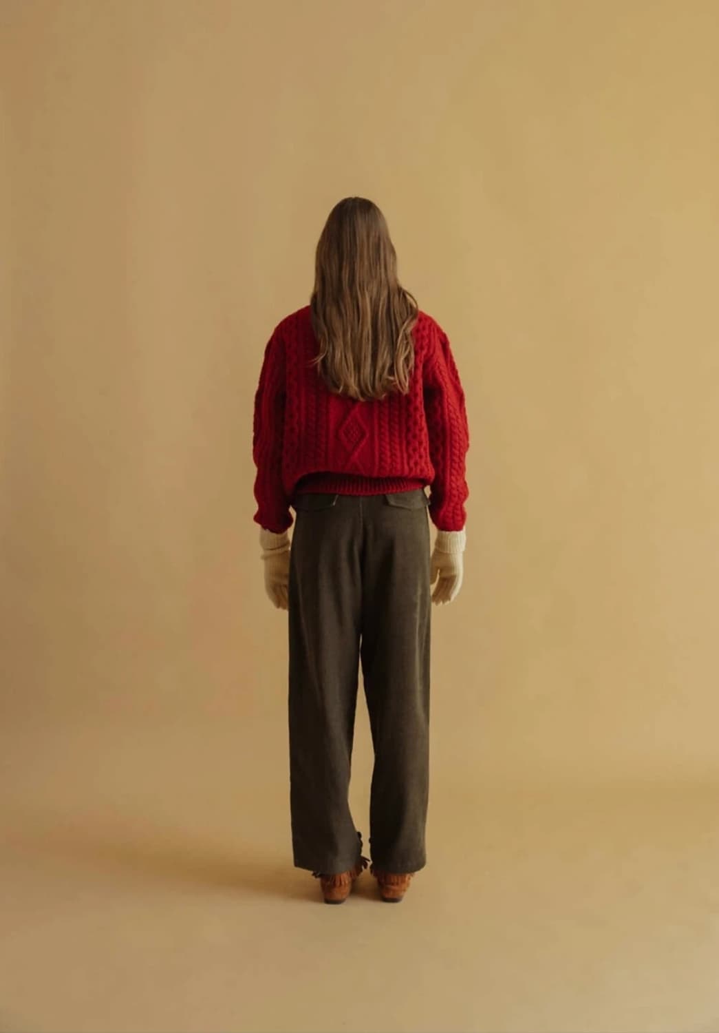 르베이스먼트 크롭 케이블니트 상품이미지2