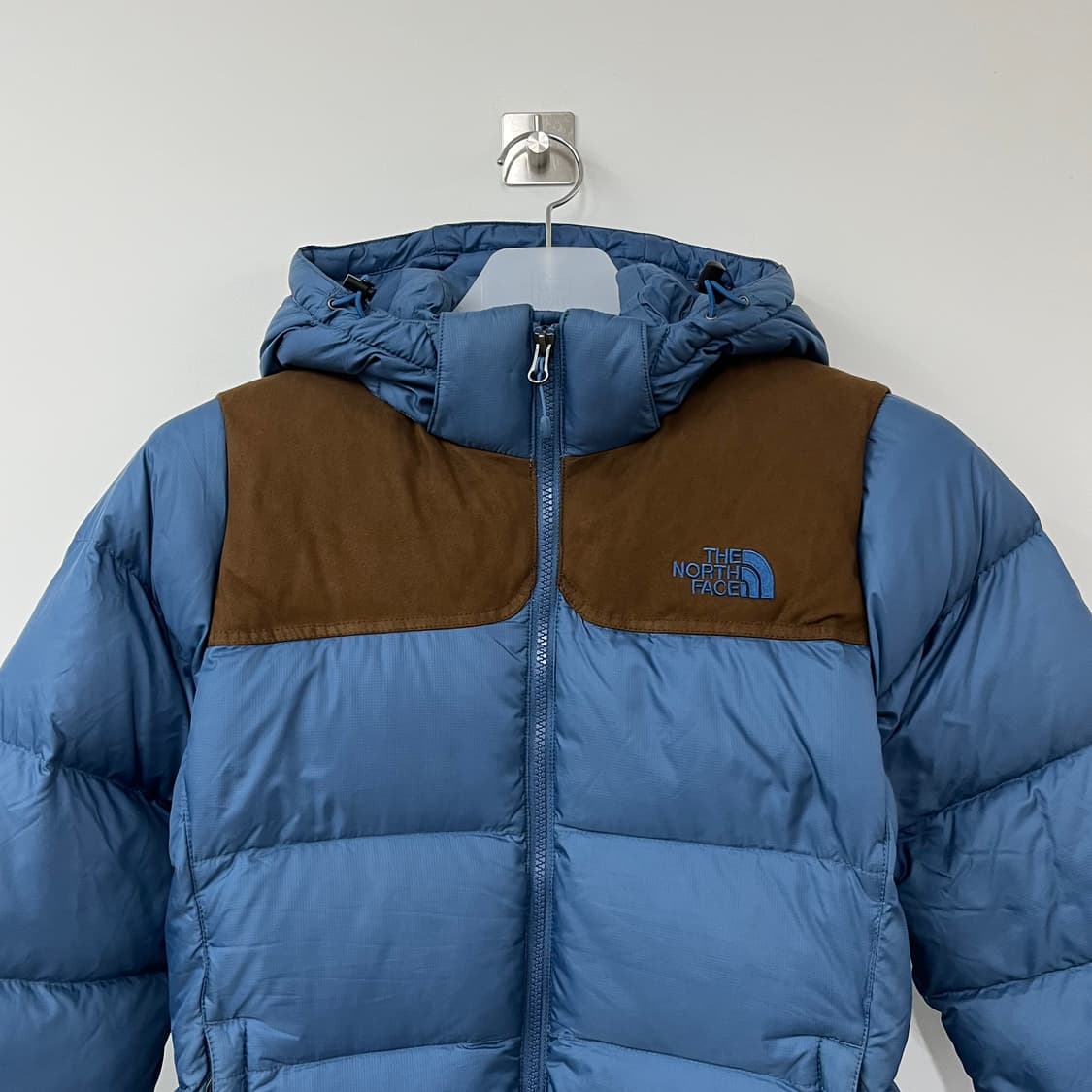 노스페이스 눕시 700 구스다운 딥블루 패딩 상품이미지4