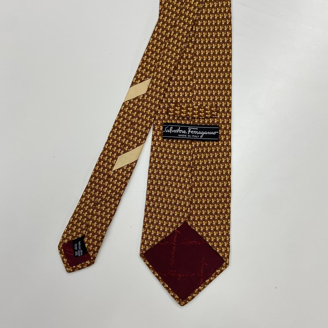 페레가모(Ferragamo) 명품 정품넥타이 상품이미지3