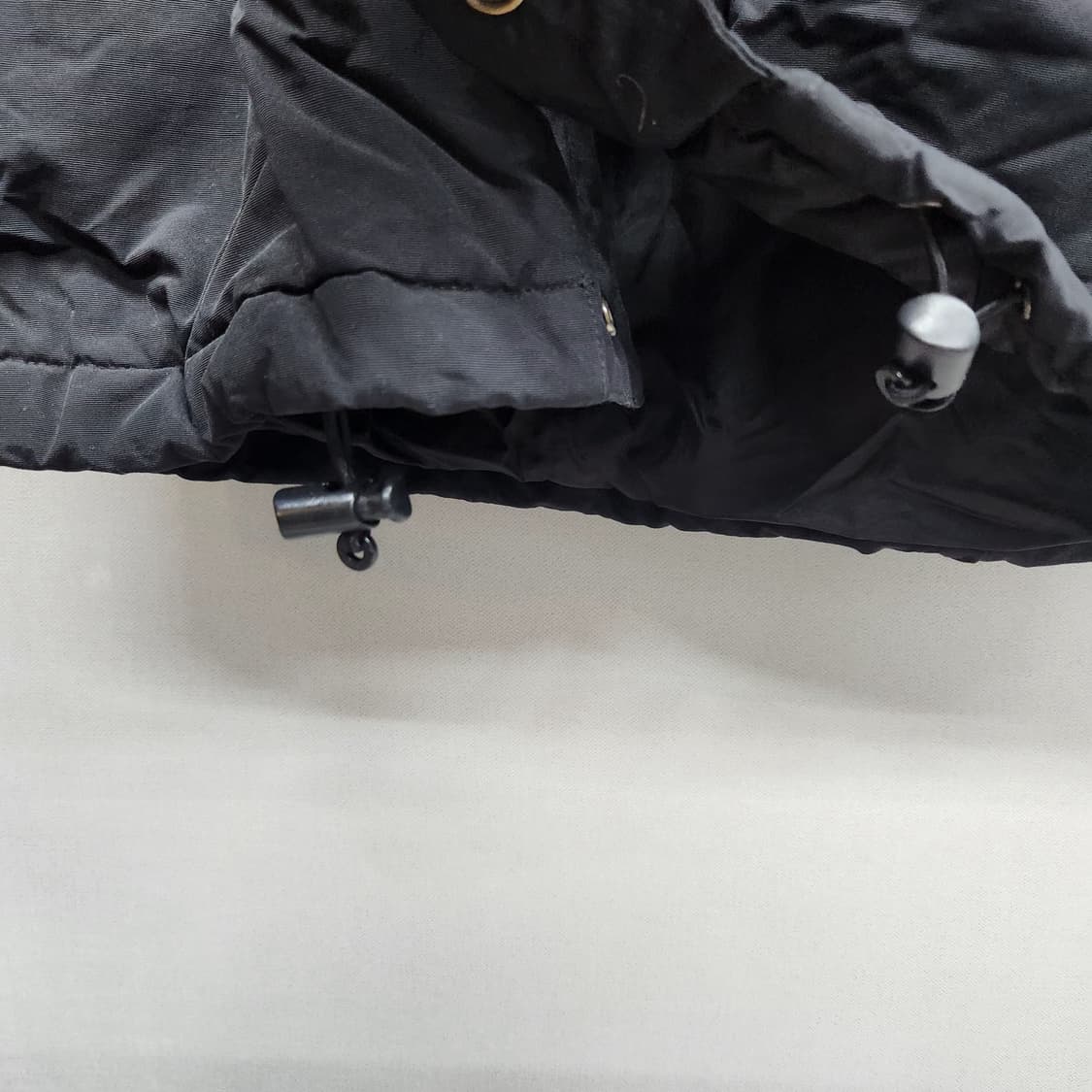 칼하트WIP 앵거리지 후드퍼 파카 XS(M~L) 상품이미지4