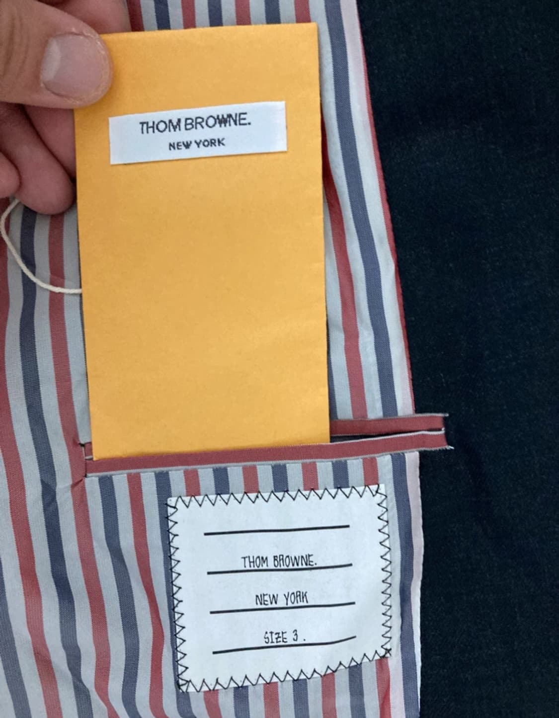 [Thom Browne]톰브라운 다크그레이 (Size 3) 상품이미지3