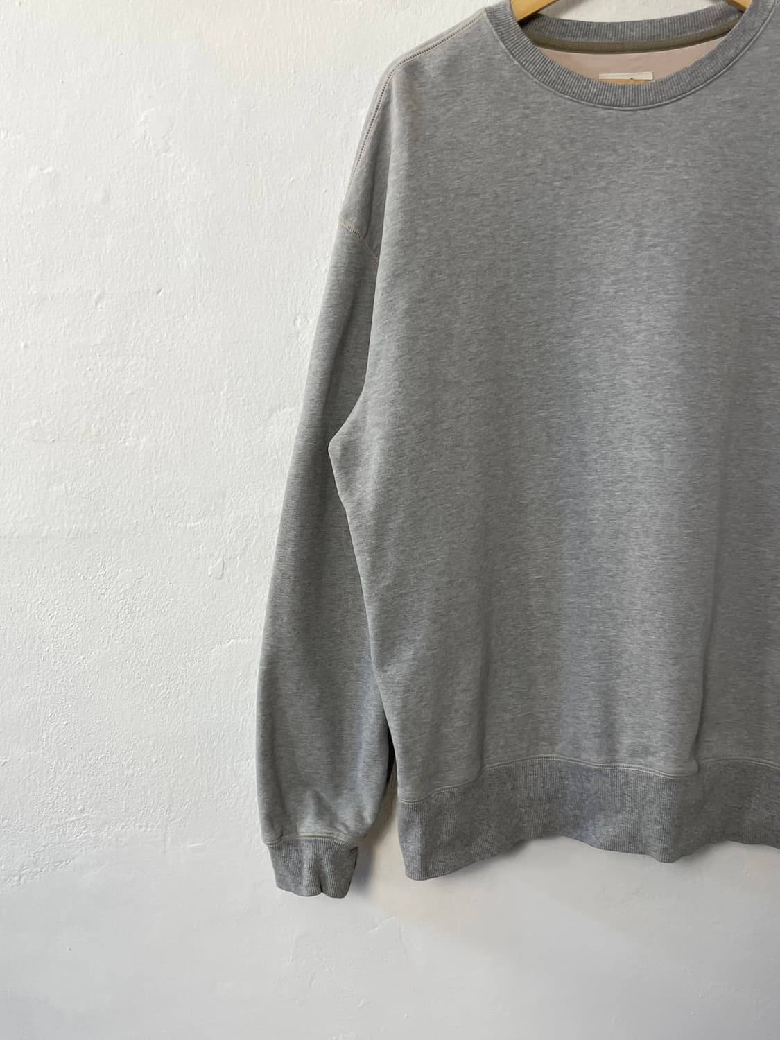 러프사이드 맨투맨  상품이미지9