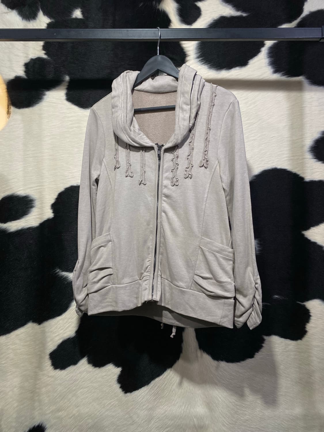 Che’re 셔링 디테일 집업 상품이미지2