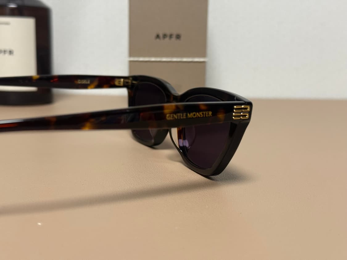 젠틀몬스터 지젤 GISELE T1 상품이미지4