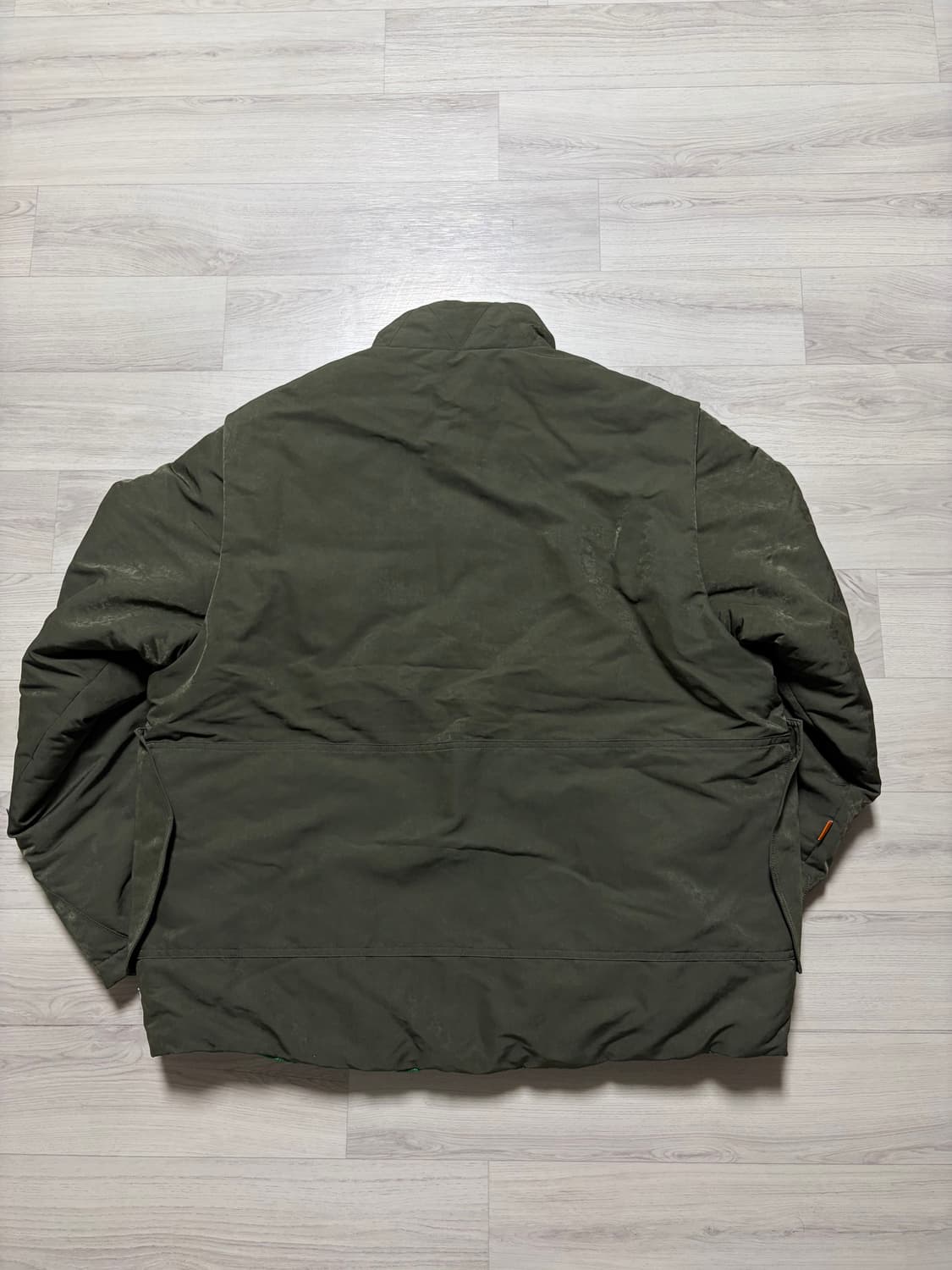 루트파인더 샘플 패딩 자켓 M사이즈 판매 상품이미지3