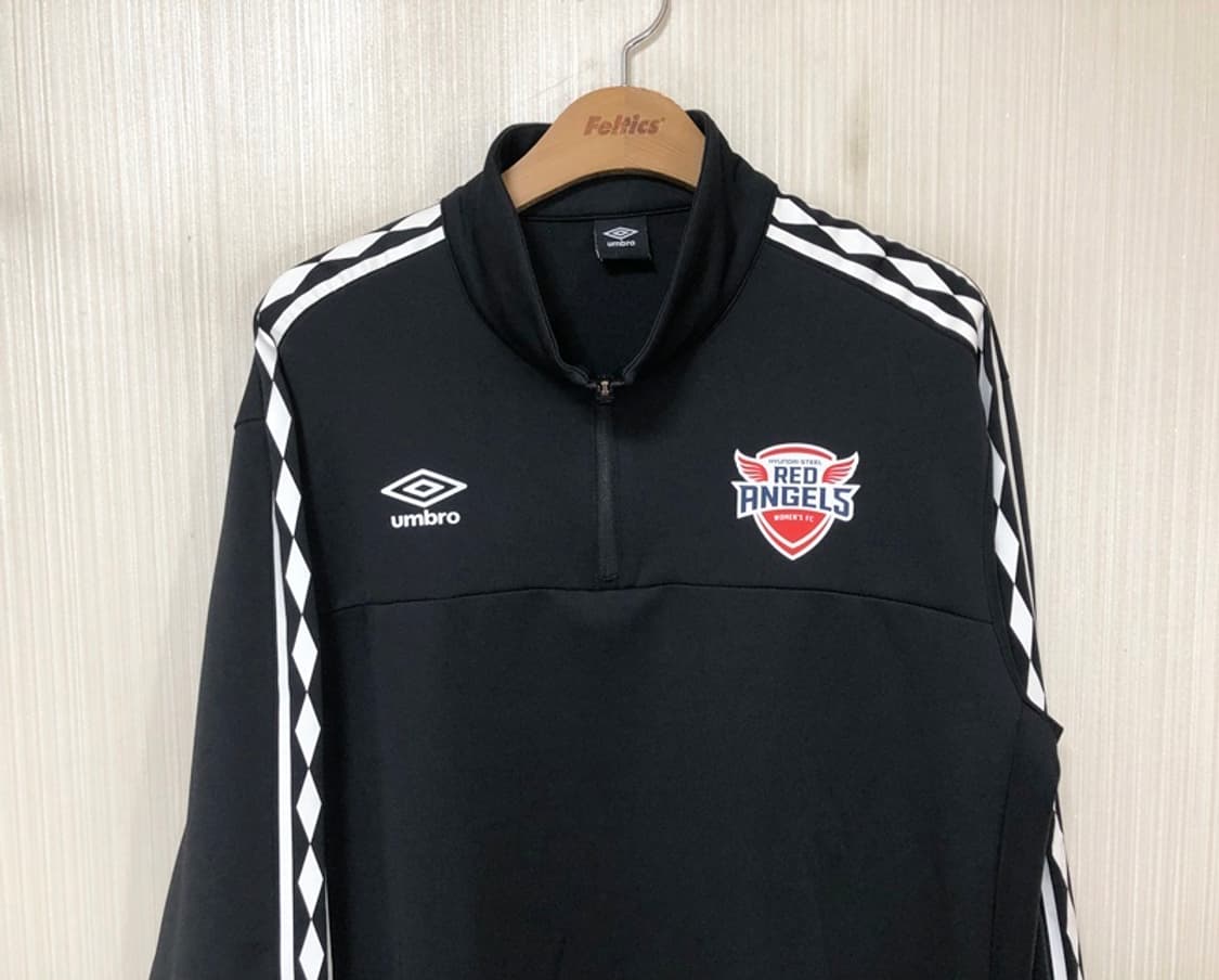 WK리그 엄브로 인천 현대제철 레드엔젤스 선수실착 트레이닝탑 XL 상품이미지2