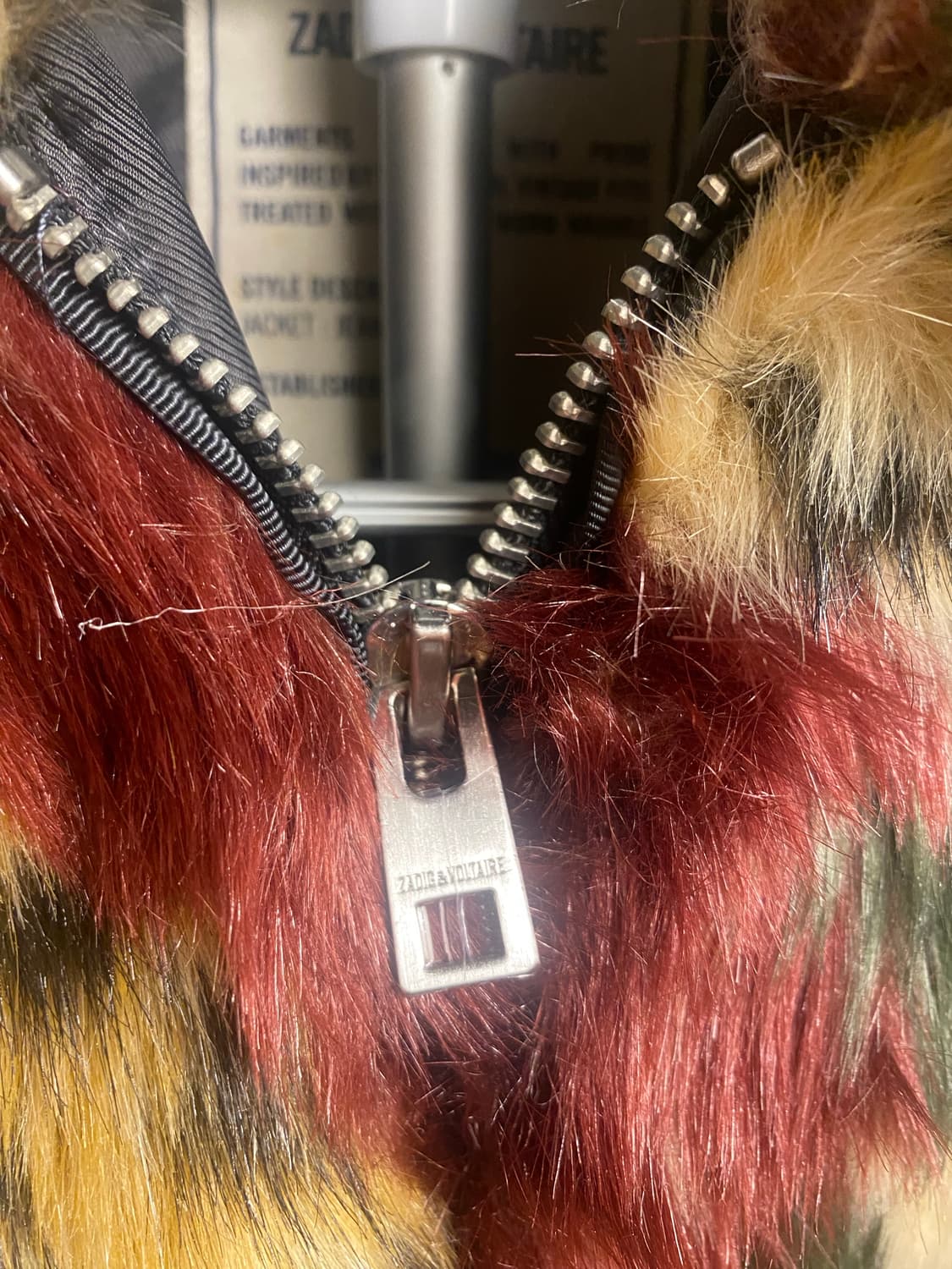 쟈딕 앤 볼테르 인조퍼 점퍼 상품이미지6