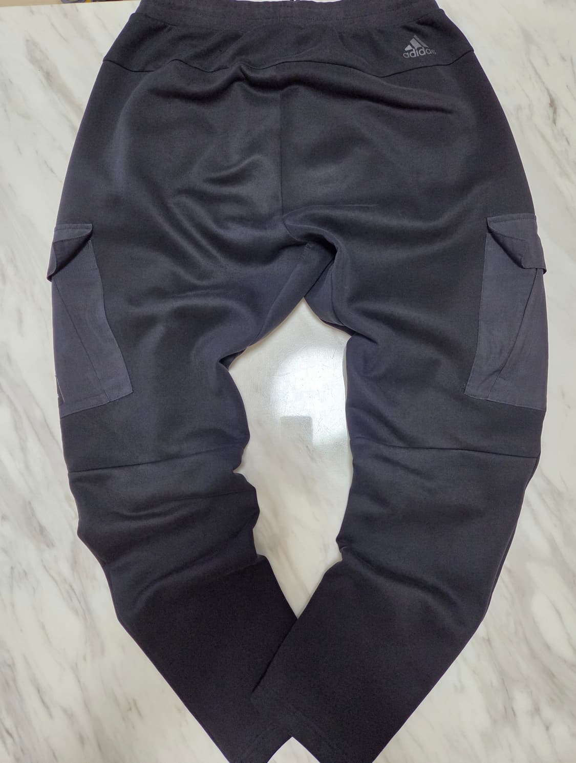 아디다스 테크 카고 트레이닝팬츠 상품이미지2