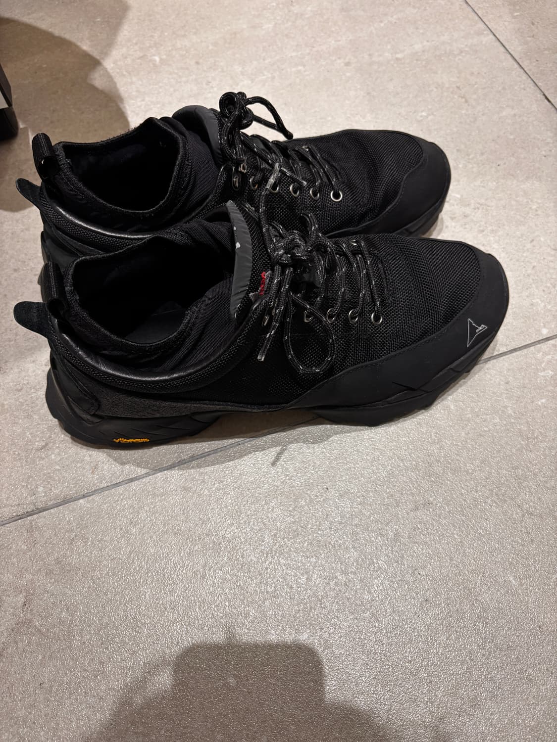 로아 닐 42사이즈 (270) 상품이미지3