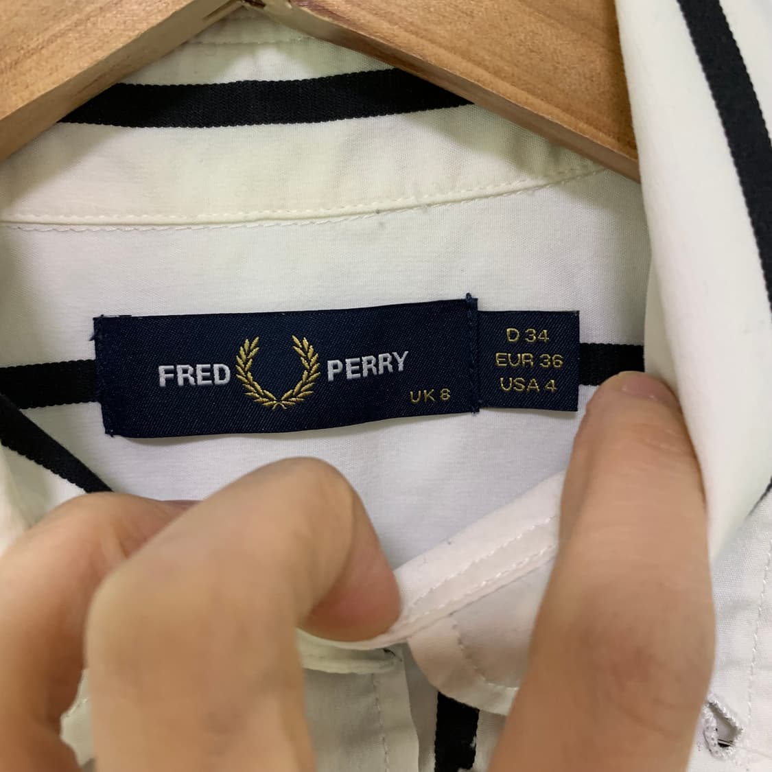 프레드페리 월계수 로고 스트라이프 반팔 롱 셔츠 화이트 상품이미지5