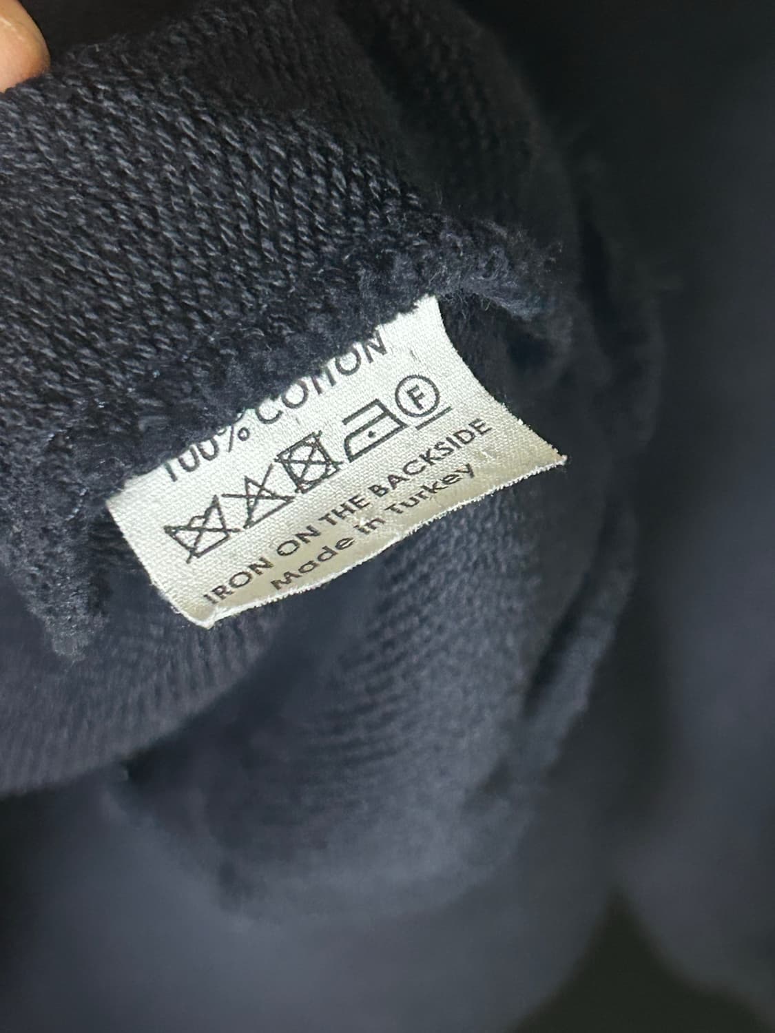 드리스 반 노튼 프레피 자수 스웻셔츠 S 상품이미지4