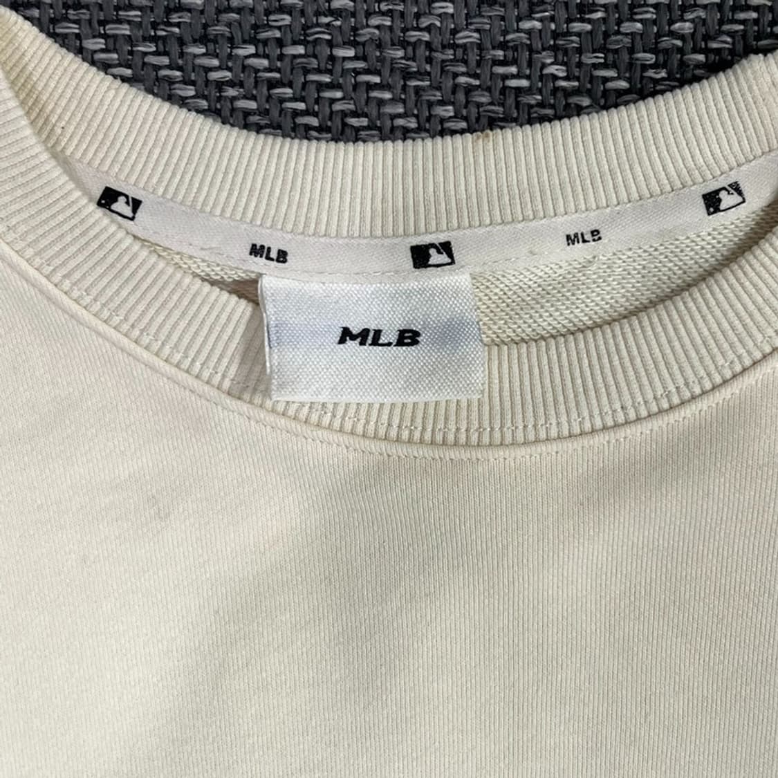mlb 백프린팅 맨투맨 v1081 상품이미지6