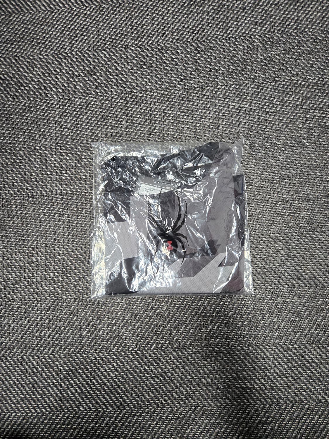 스파이더 크롭 반팔 티셔츠 블랙/그레이 상품이미지3