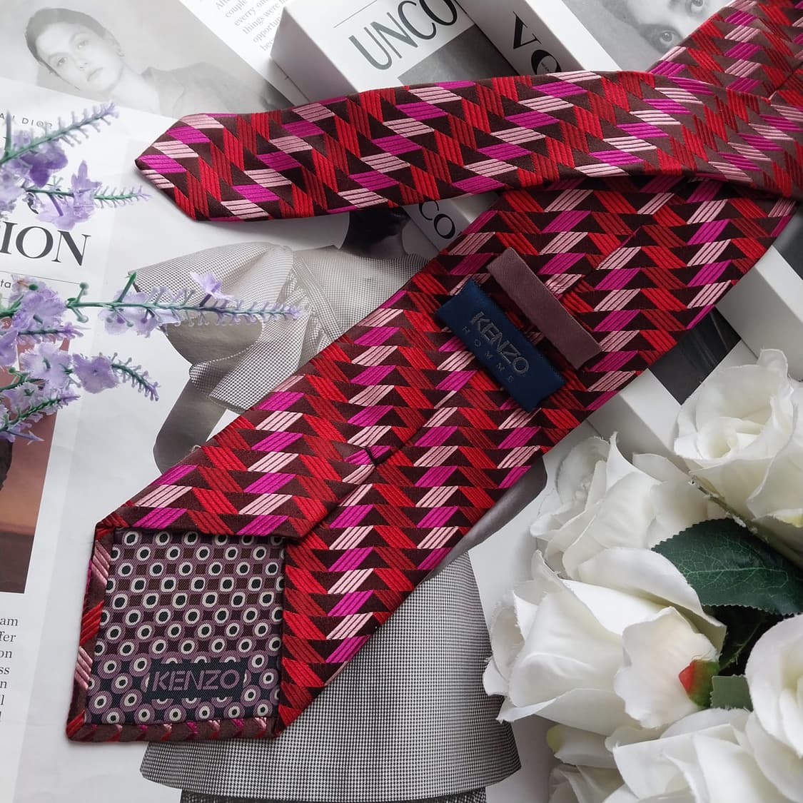겐조 실크 핑크 기하 패턴 넥타이 9.3cm A+~A등급 K2520
 상품이미지5