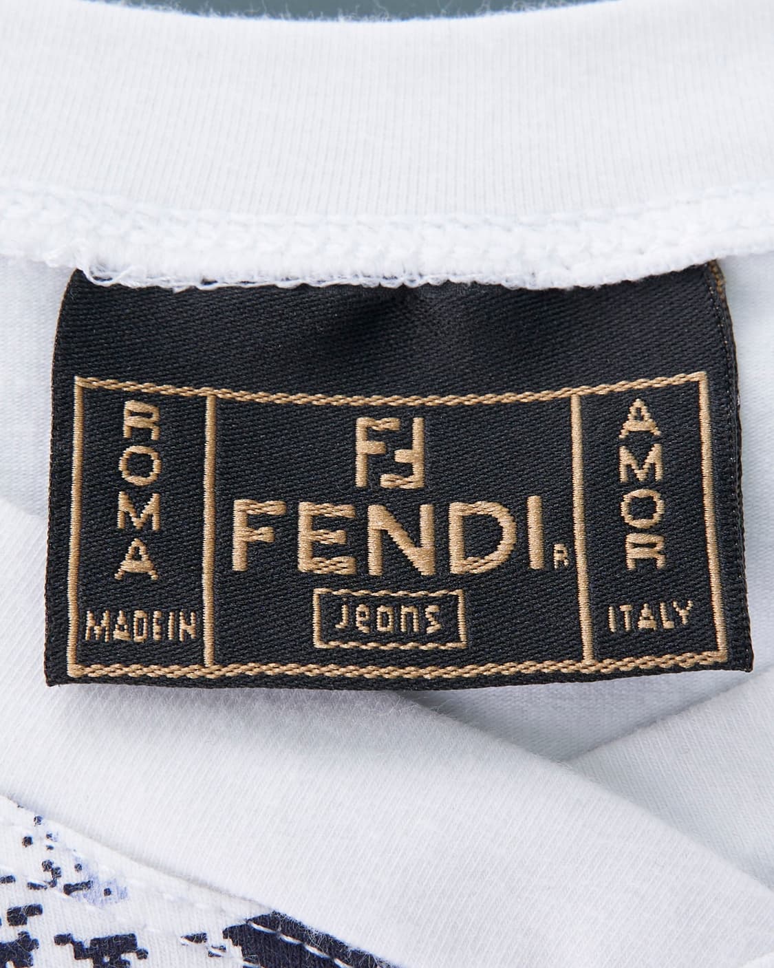 FENDI 그래픽 로고 프린팅 반팔 티셔츠 상품이미지5