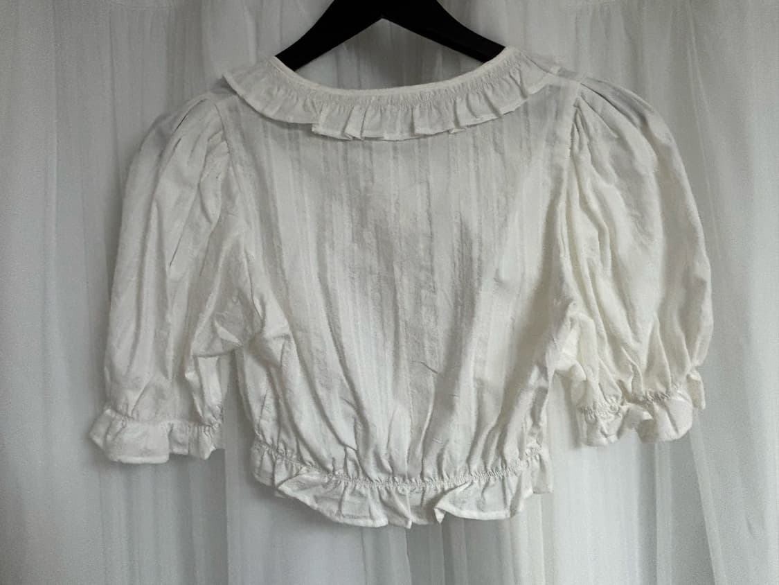 스컬프터 Ruffle Eyelet Crop Blouse 새상품 상품이미지5
