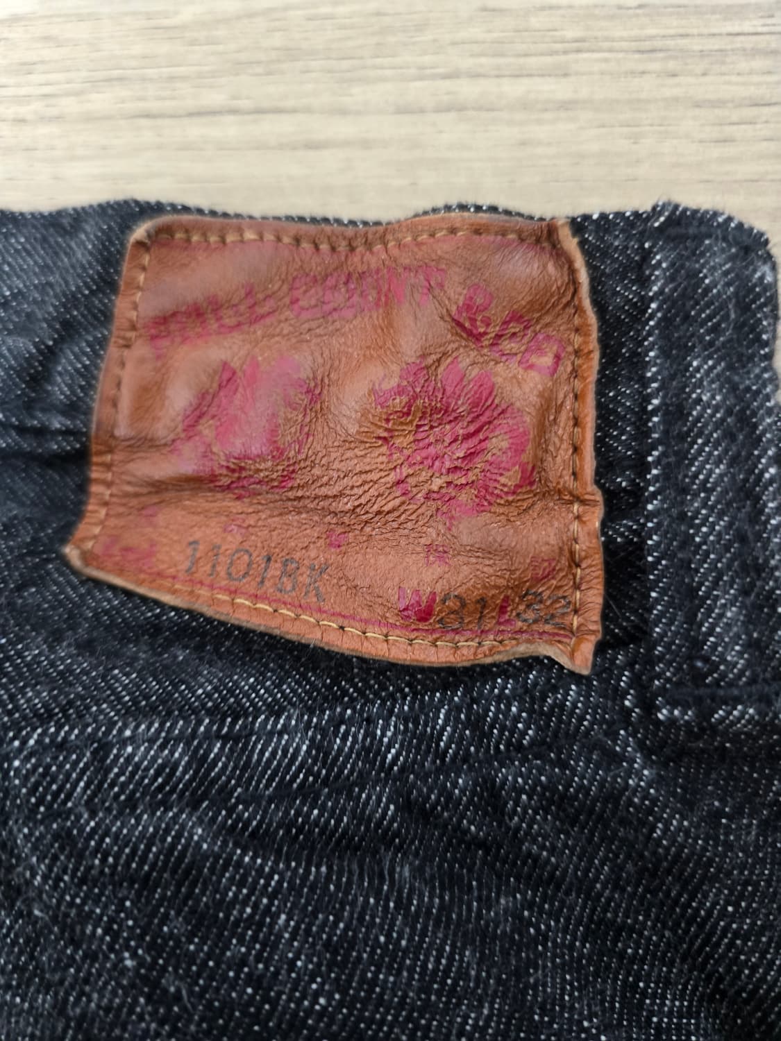 풀카운트 1101 BK 31 사이즈 판매합니다. 상품이미지3