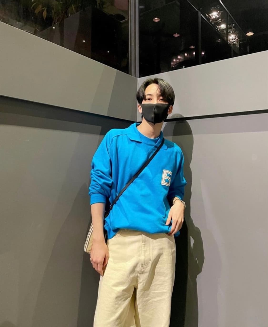 BLUR 블러 카라 맨투맨 상품이미지4