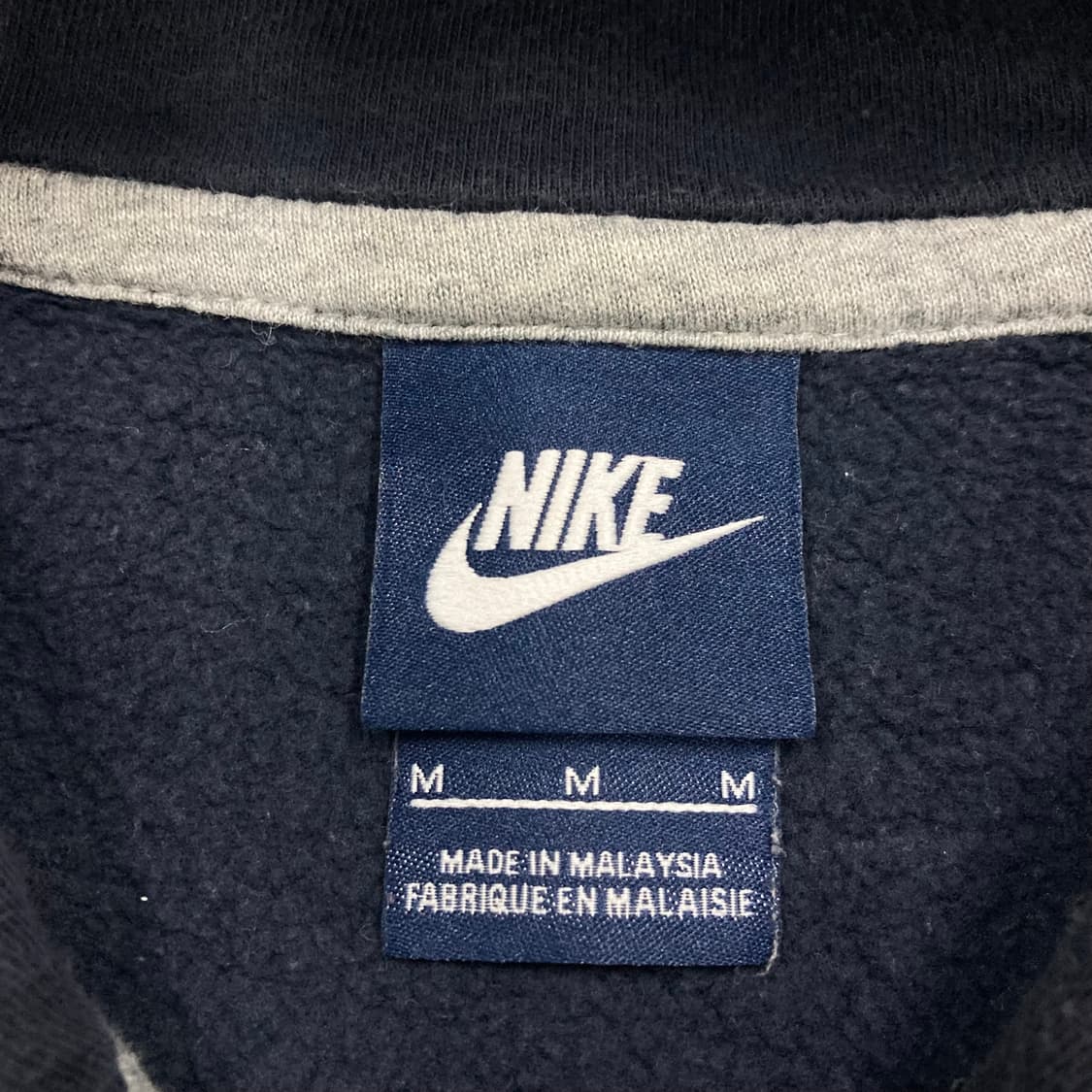나이키 네이비 컬러 스우시 스몰 로고 후드 집업 상품이미지3