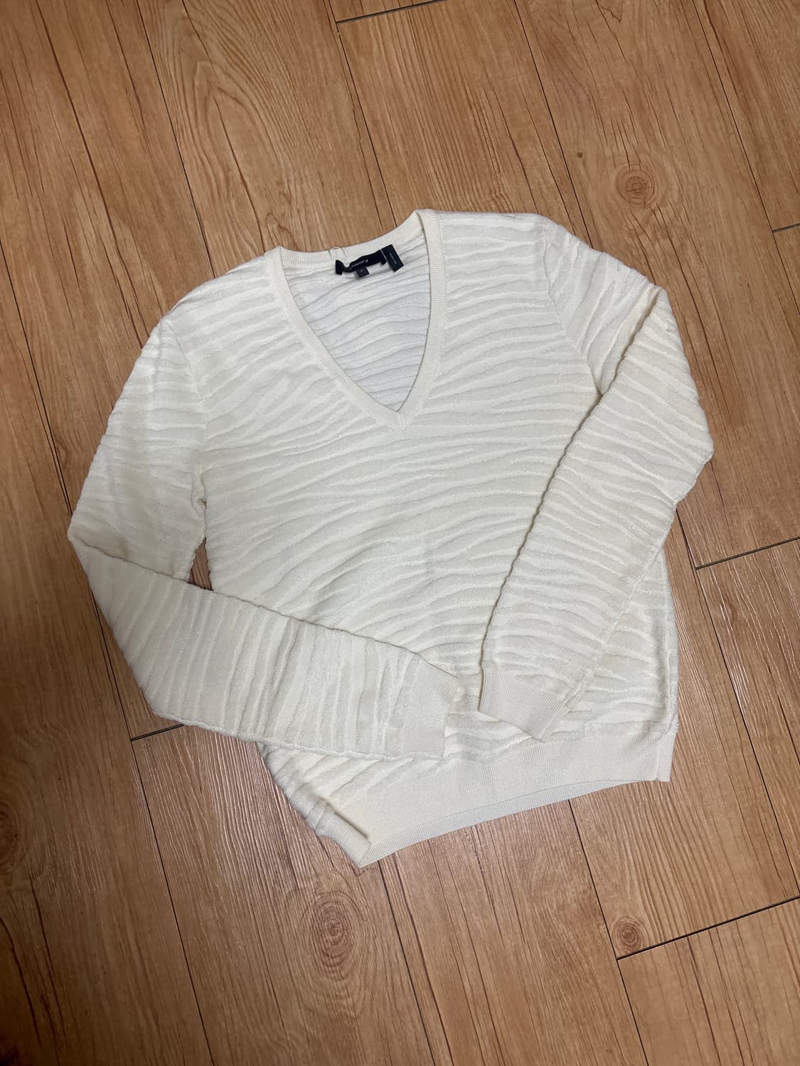 Theory 띠어리 브이넥 풀오버 상품이미지1