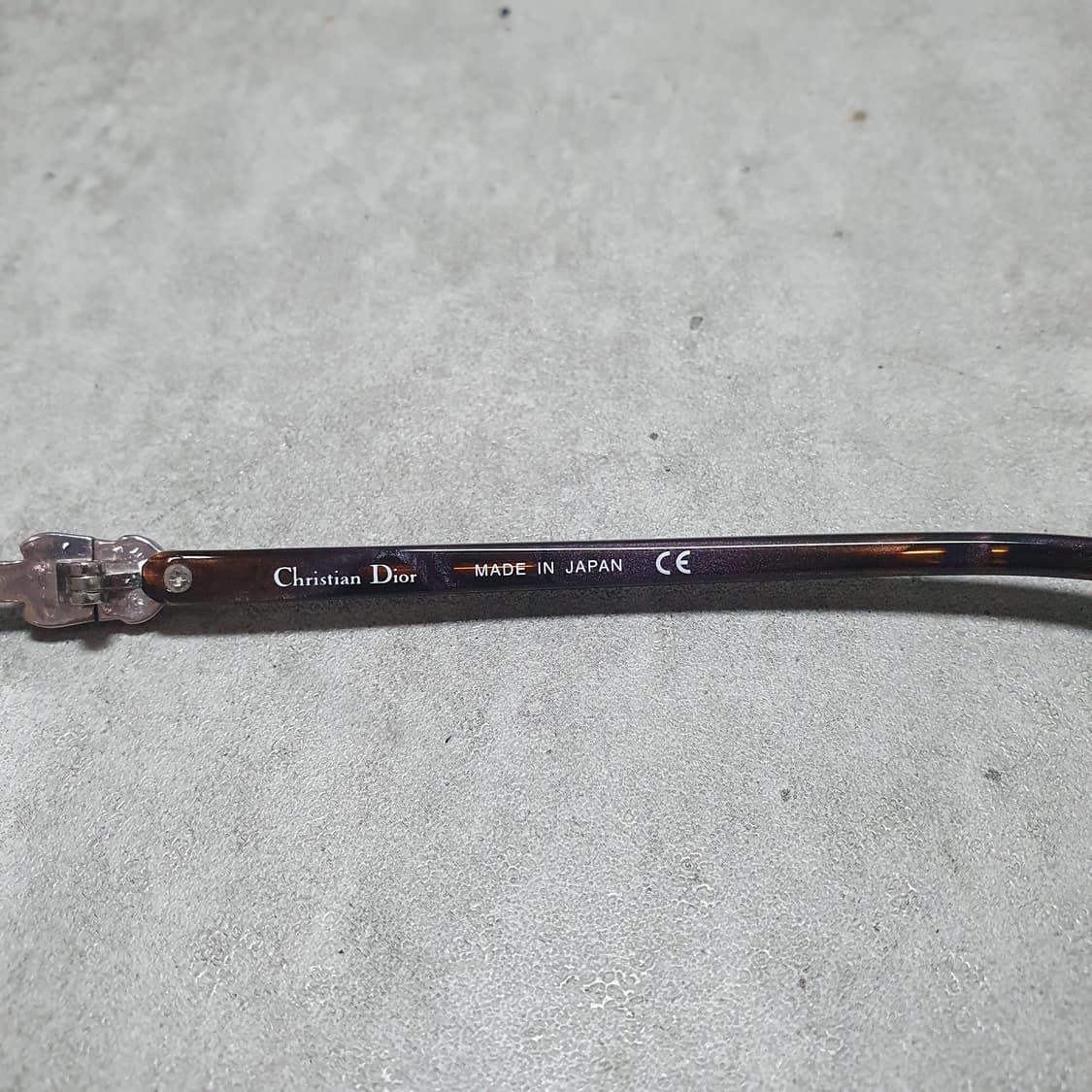 디올 CD7701J 안경테 상품이미지5