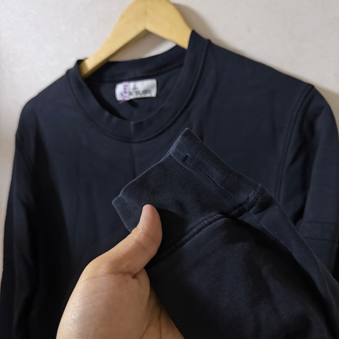 스톤아일랜드 남성 라운드넥 기본 맨투맨 M (슬림 100, 와팬분실) 상품이미지3