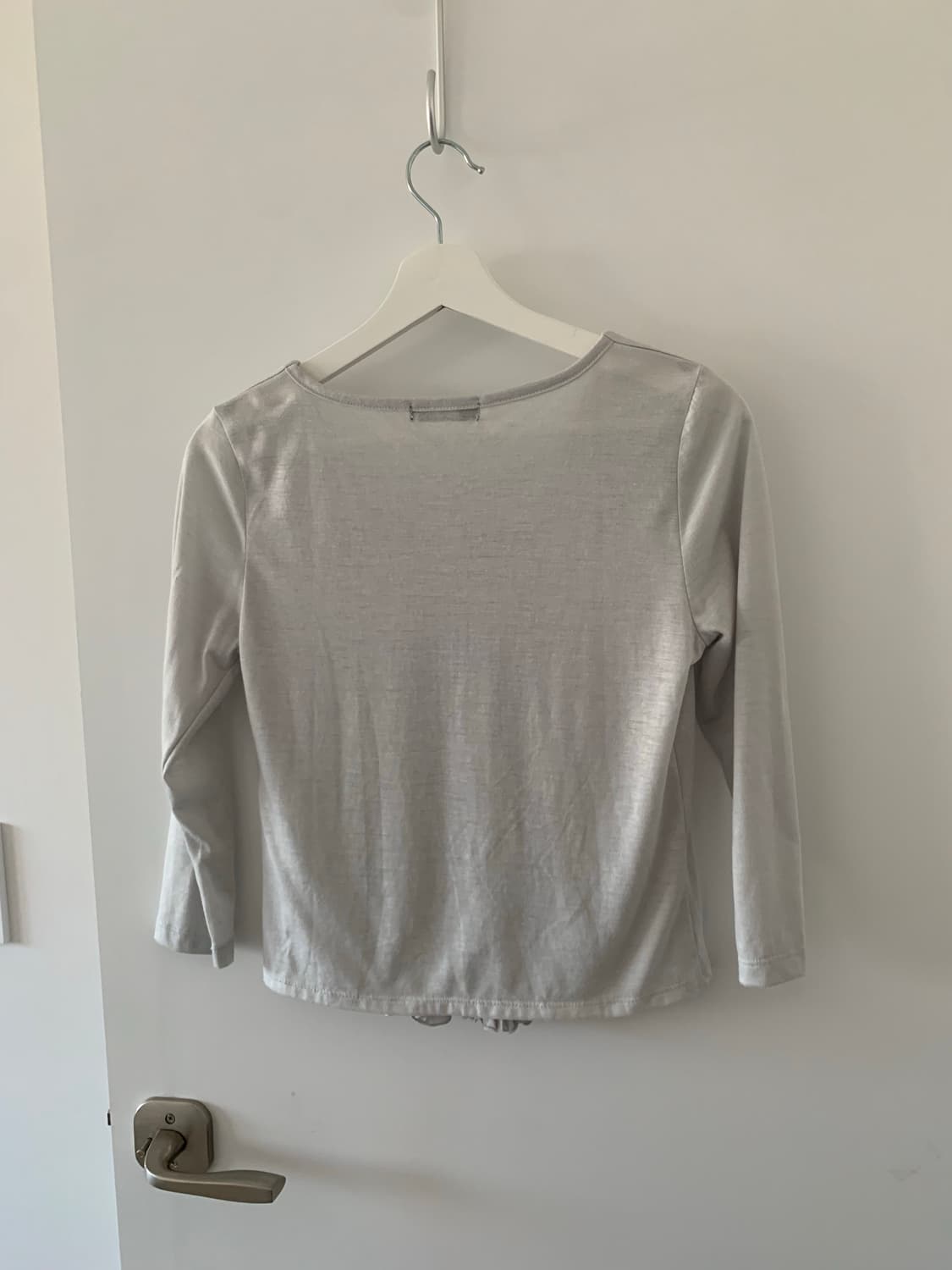 그레이 핀턱 슬리브 상품이미지4