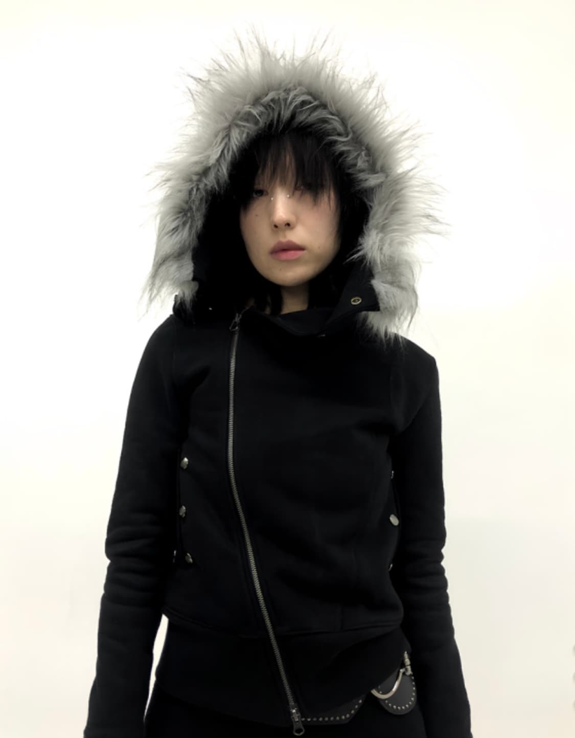 Begbegebeg 백백백 언발란스 퍼 후디 상품이미지2