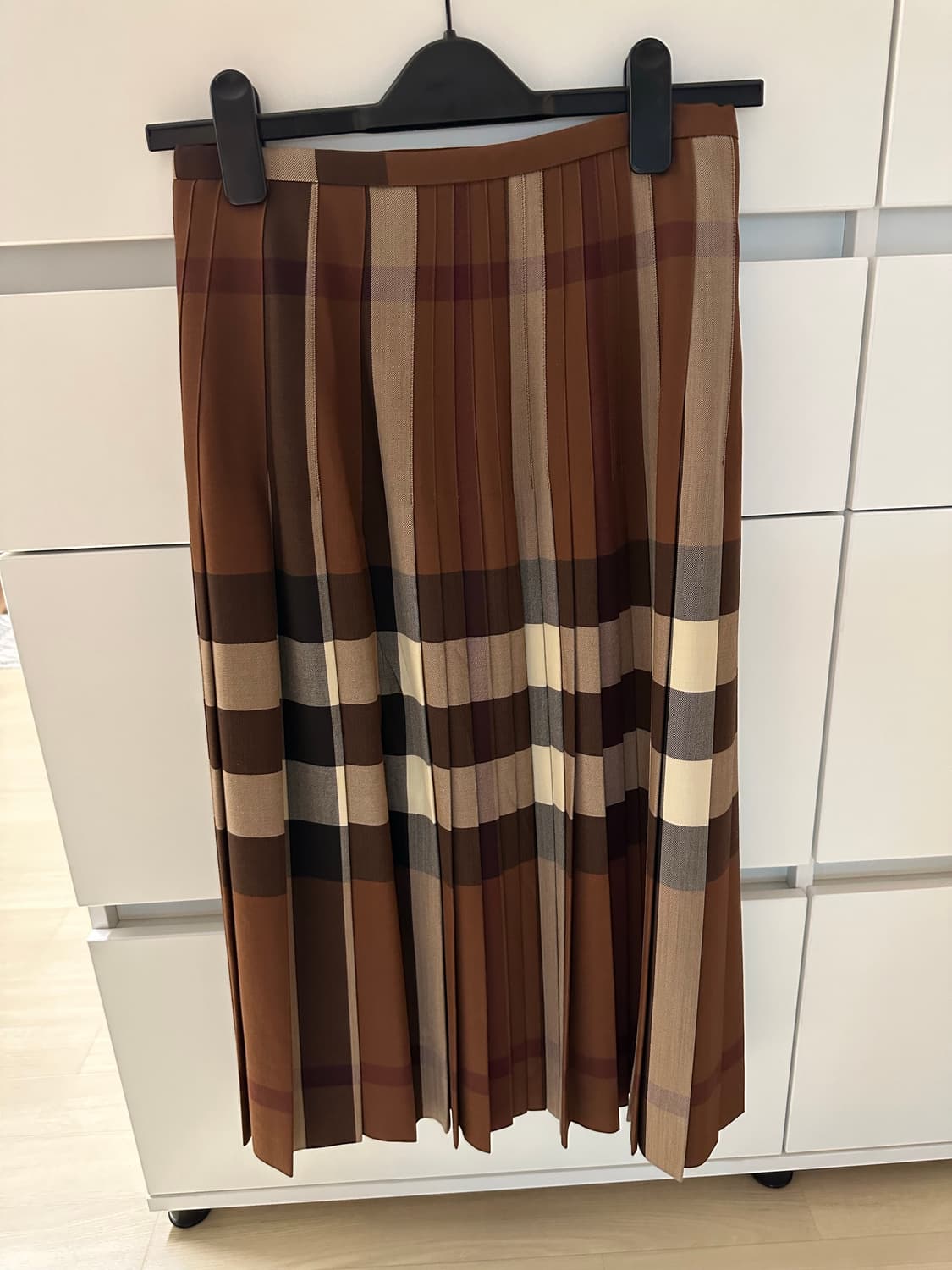 버버리 브라운 울 플리츠 체크 스커트 상품이미지3