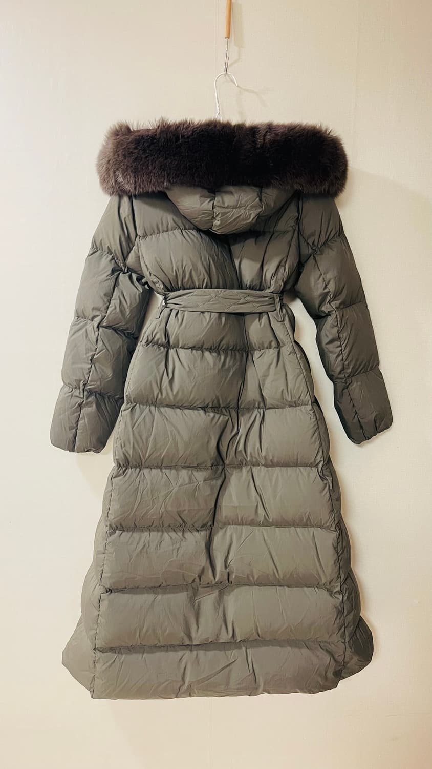 새상품)데코DECO 풍성한 천연폭스 구스다운 롱 패딩 코트 정가160만 상품이미지5