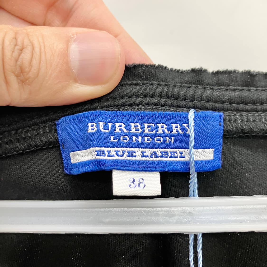 버버리 코튼 셔링 가디건  상품이미지5