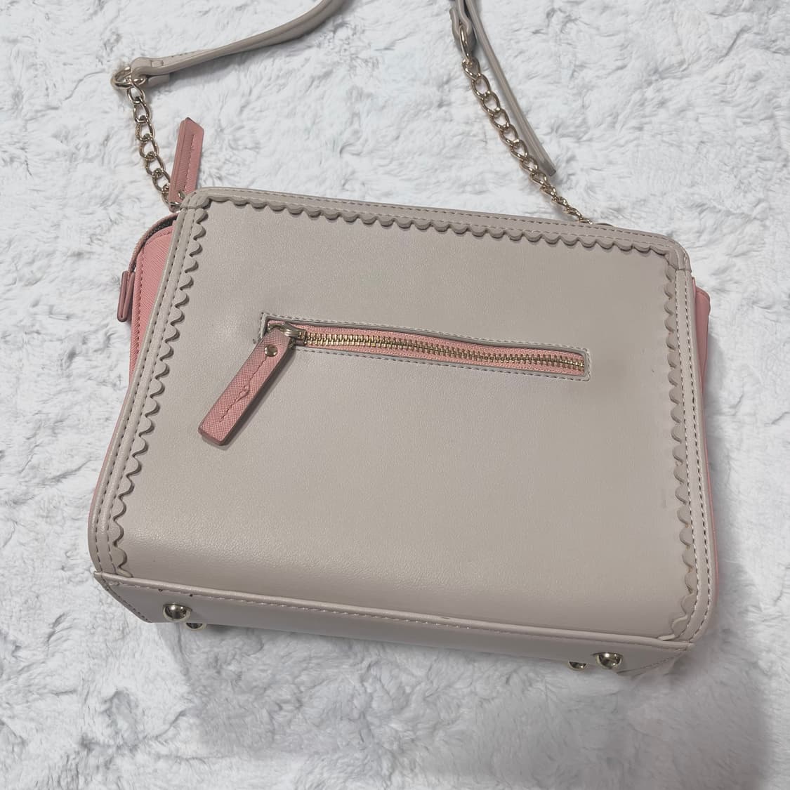 폴스부띠끄 크림베이지 핑크 레이스 히메갸루 체인 크로스백 상품이미지5