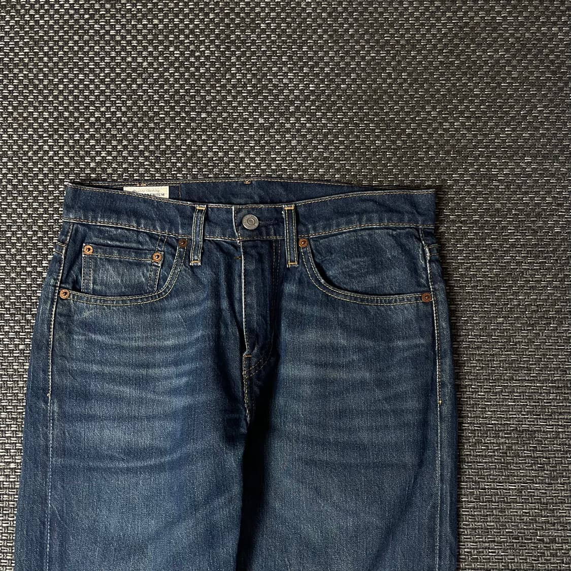 (30) 리바이스 502 중청 워싱 데님 팬츠 상품이미지3