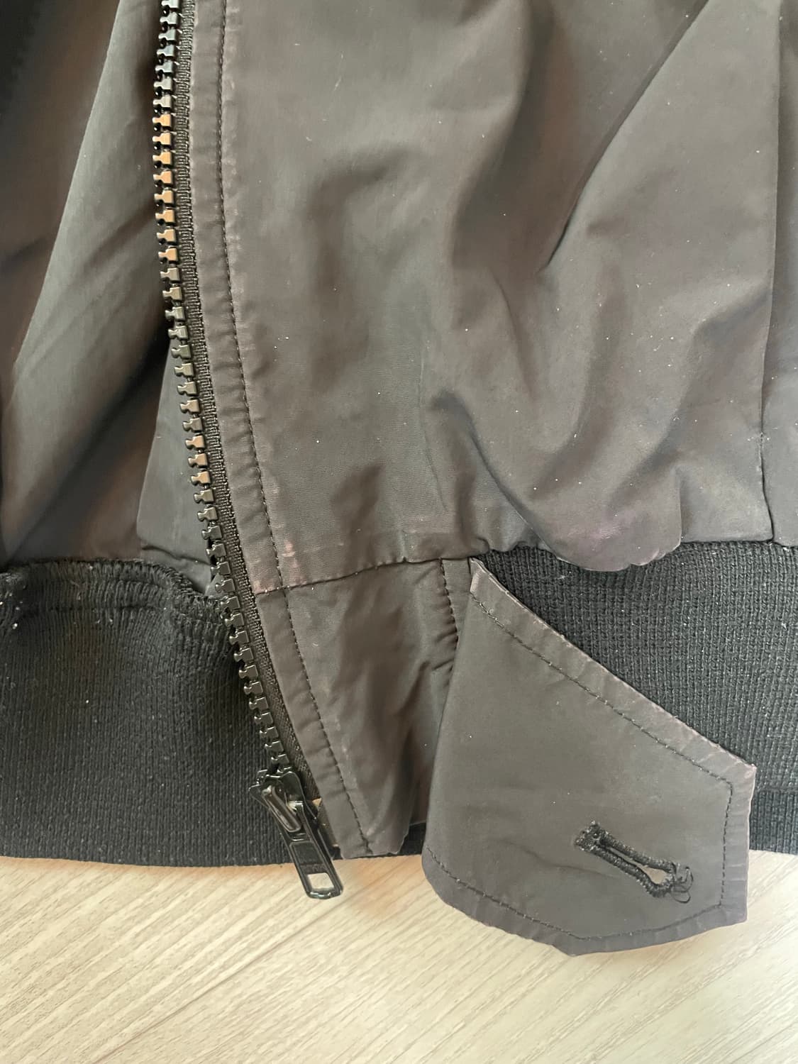 언더커버 less but better 봄버자켓 상품이미지3