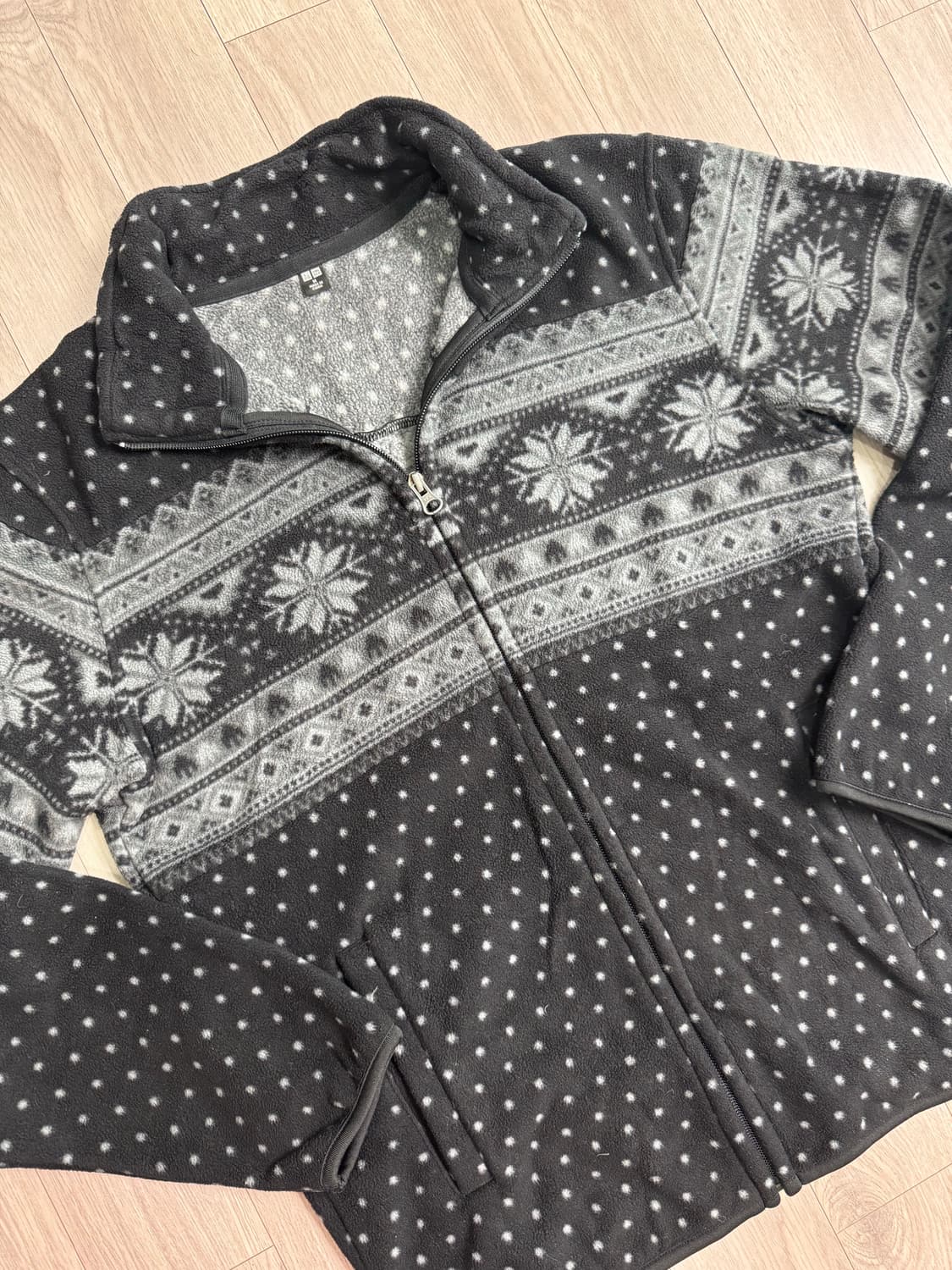 유니클로 노르딕 도트 플리스 집업 상품이미지1