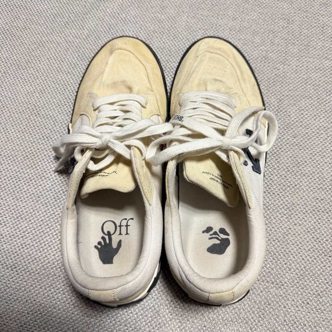오프화이트 에로우 벌크 로우 스니커즈 상품이미지4