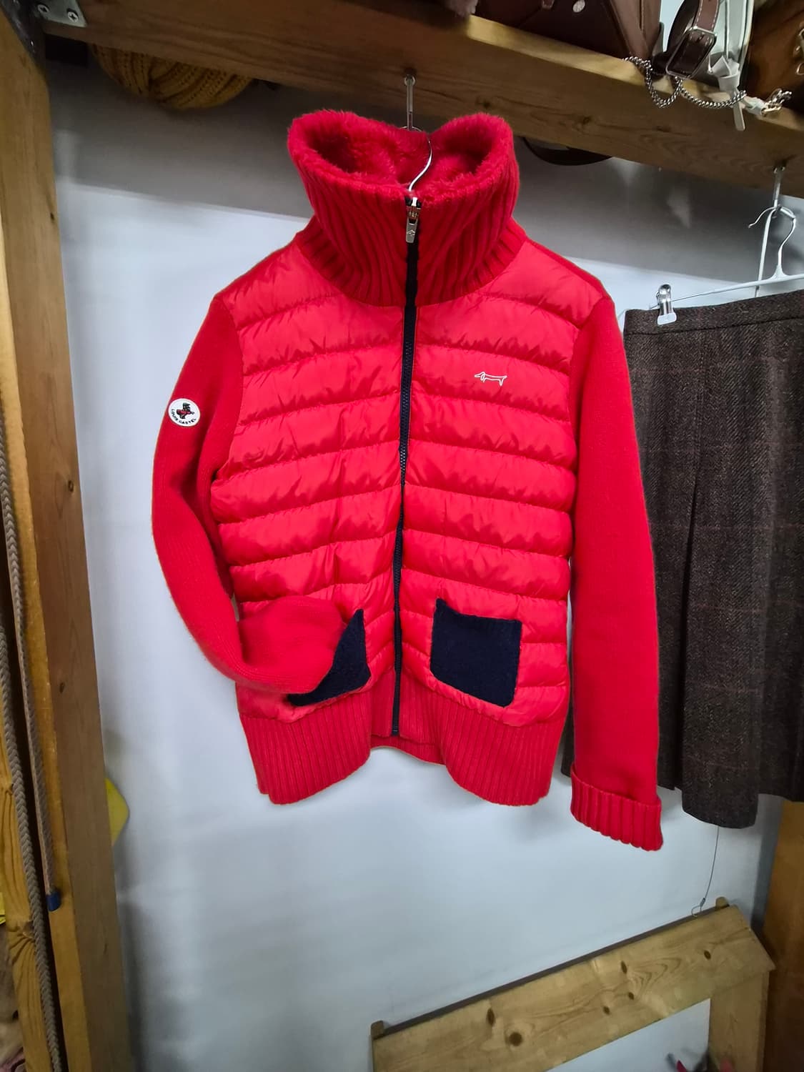 루이까스텔  구스방풍 집업니트. 상품이미지1