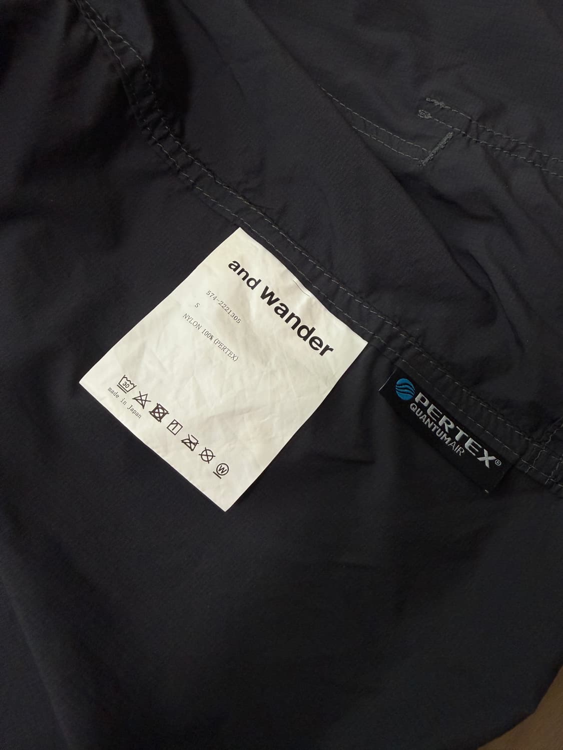 앤드원더 퍼텍스 네이비 바람막이 자켓 S 상품이미지5