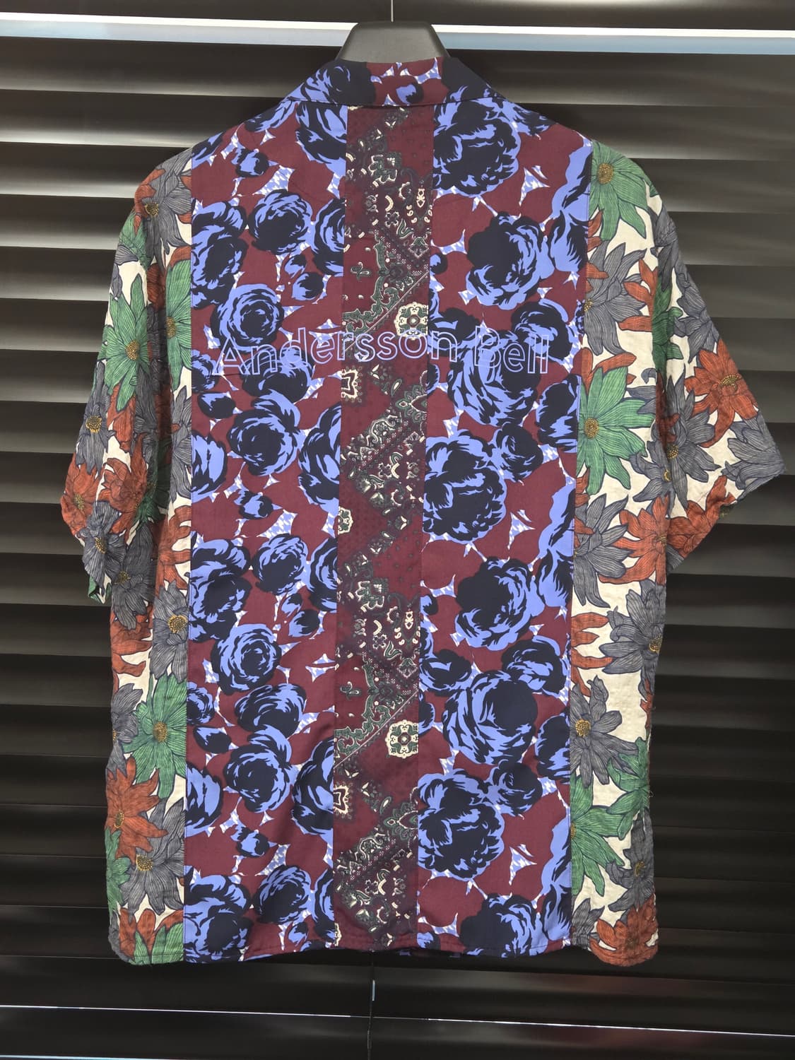 앤더슨벨 판타지아 프린트 오픈카라셔츠 M 상품이미지2